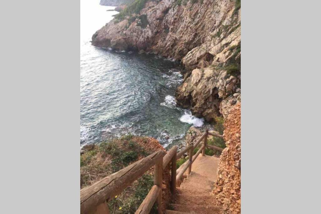 Estudio En Denia Con Piscina Y Wifi Privada, A 100 M Del Mar المظهر الخارجي الصورة