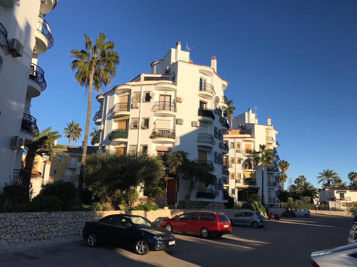 Estudio En Denia Con Piscina Y Wifi Privada, A 100 M Del Mar المظهر الخارجي الصورة